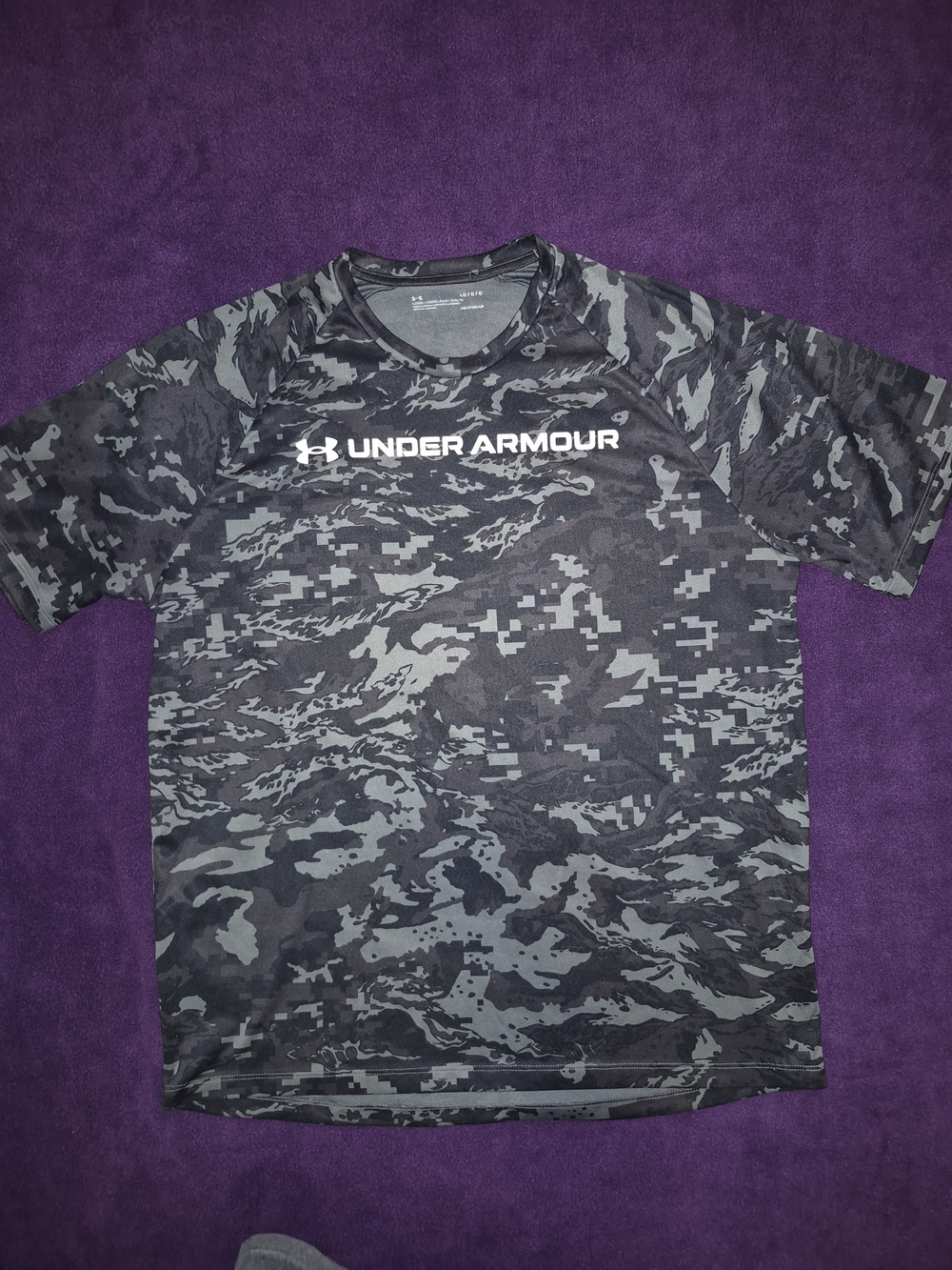 Under Armour Black & Gray Camo Tee